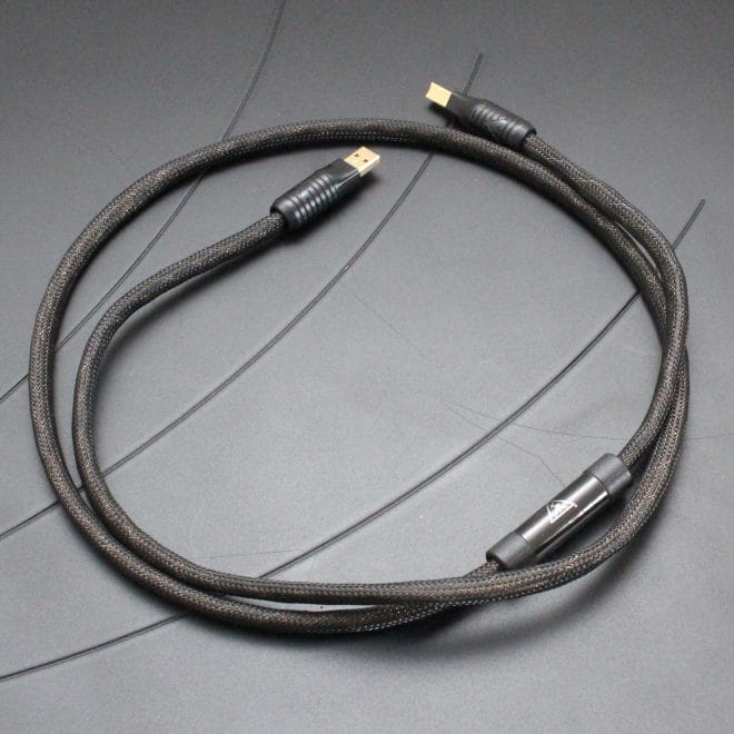 Shunyata Research Alpha USB Cable @ Audio Therapy