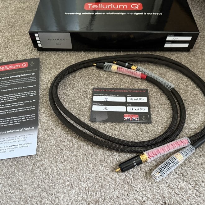 Tellurium Q Ultra Black II RCA Interconnect @ Audio Therapy